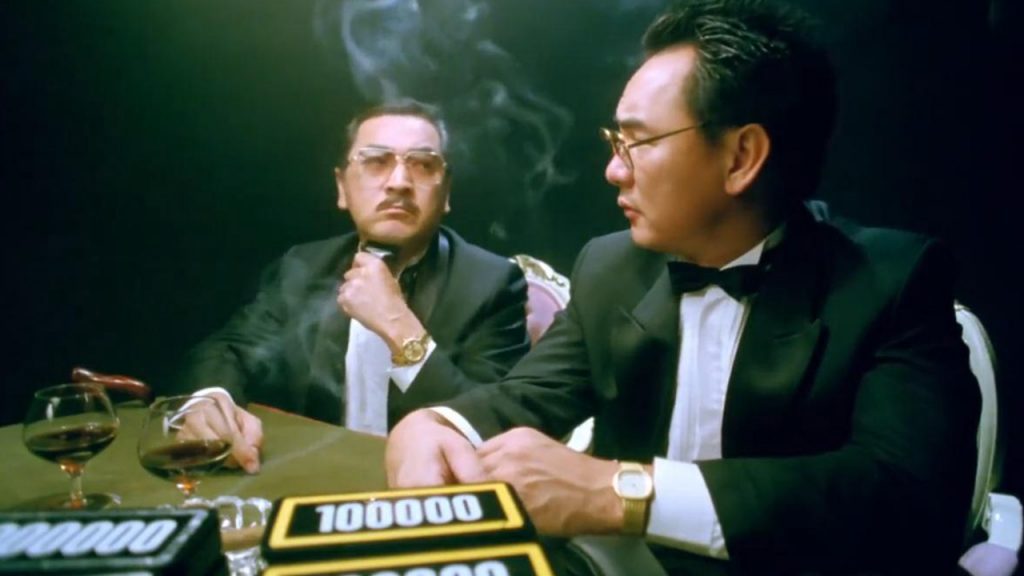 Hong Jinbao laughs at gambling money being pointed at the head with a gun, but unexpectedly is in a dream, laughing at gambling single and double