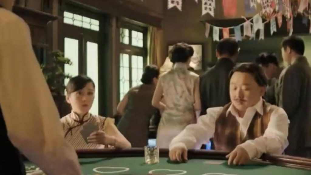 Simon Yam casino perform disguise to cash in on each other's chips