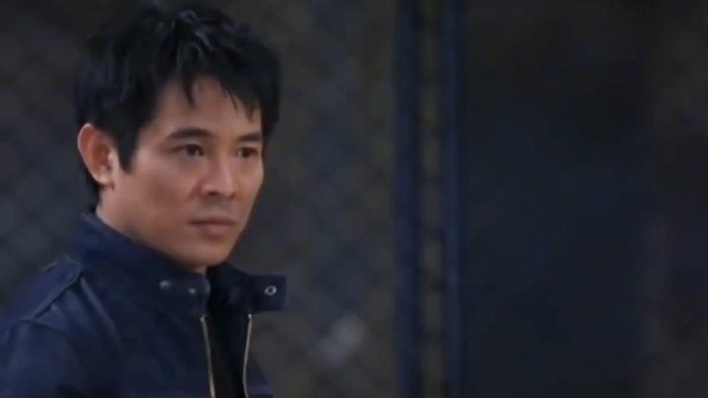 Jet Li in the black boxing casino encounter provocation, the big guy can not fight but also called partners to help!