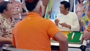 Three people actually dare to cheat in front of the God of Gambling Chow Yun Fat!
