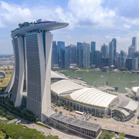 Singapore's gaming tax revenue increased by nearly 121 billion TP5T to US$2.84 billion.