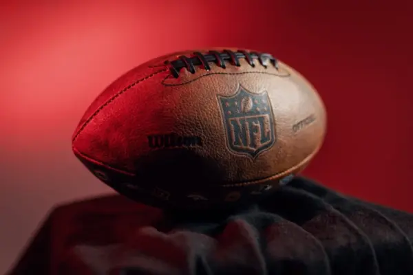 优化移动NFL投注报告：84%玩家选择直播投注