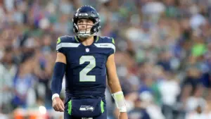 NFL周二精选：凯芬重返密西西比，2026年高尔夫展望