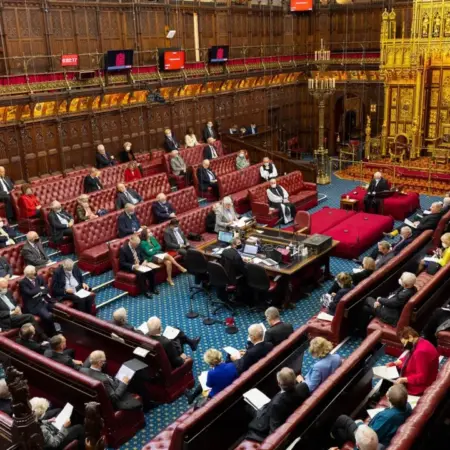 英国博彩广告禁令提议，称面临150万问题赌徒