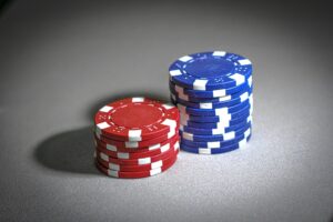 在线棋牌娱乐技巧：新手必学的获胜方法