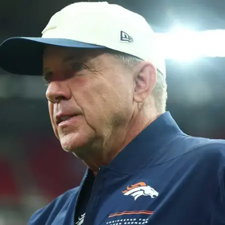 佩顿淡化 Broncos 与酋长的宿敌关系